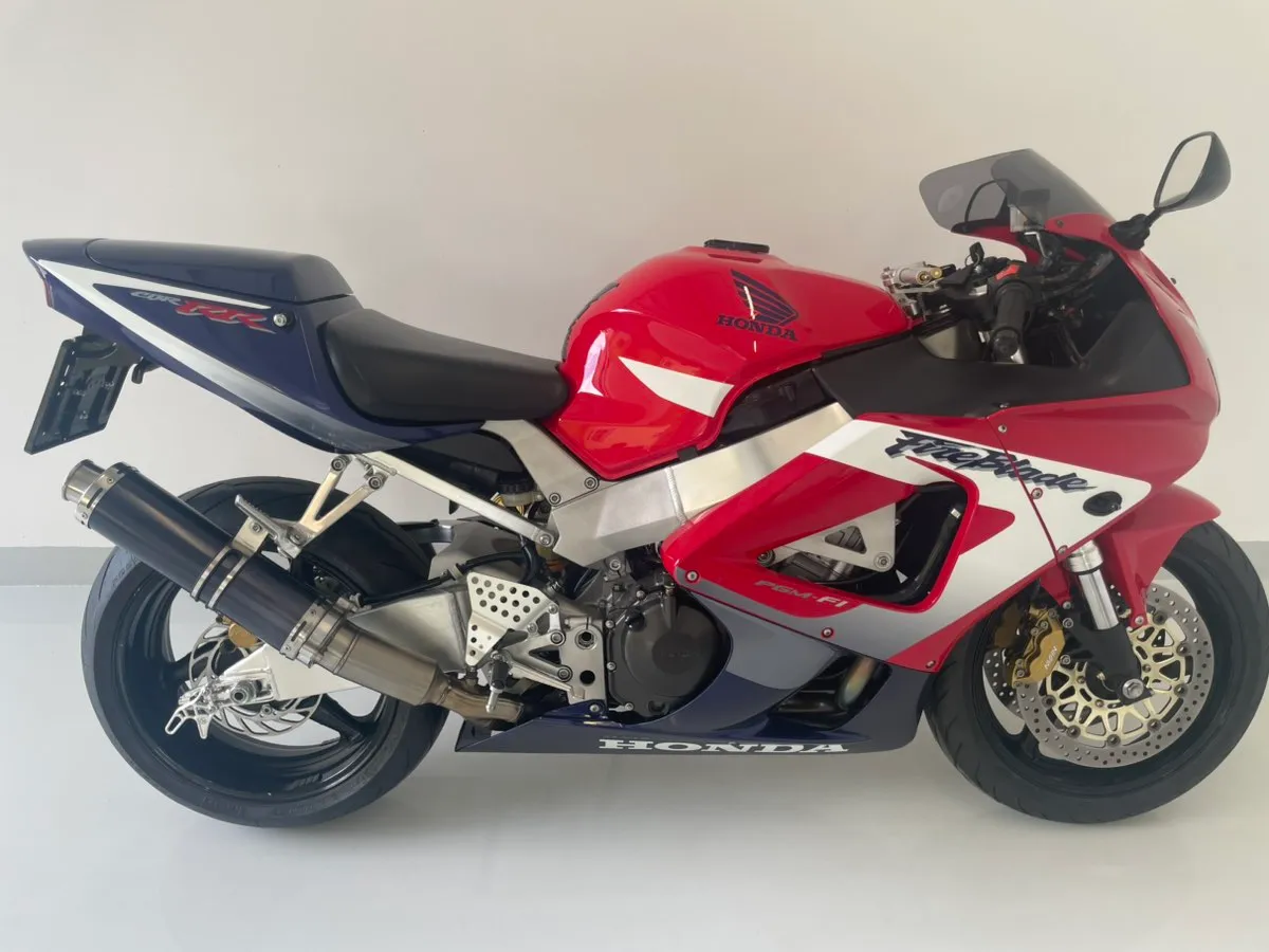 Honda CBR