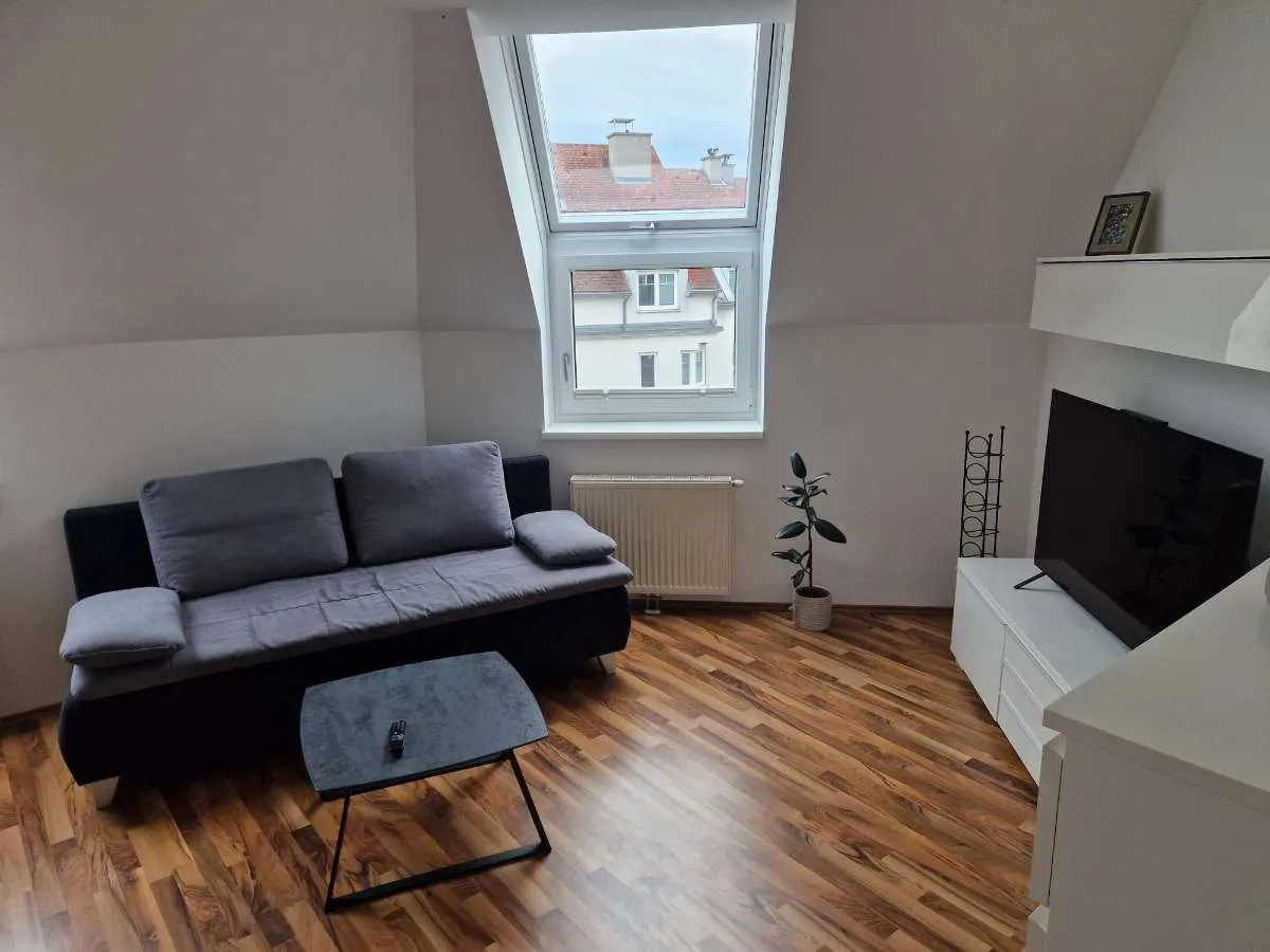 Zentrumsnahe Dachgeschosswohnung - Ansicht 3