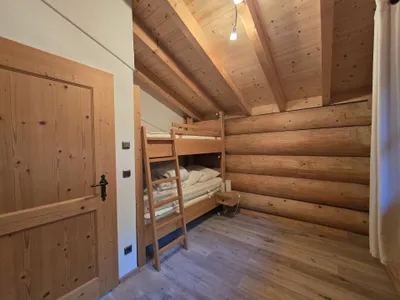 4-Zimmer-Haus mieten in Kitzbühel – 100 m², € 2.150 – Bild 7 von 12
