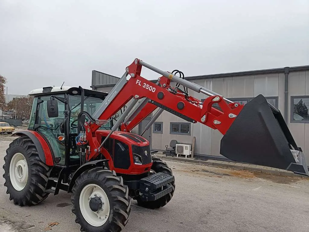 armatrac-854-lux-perkins-agrarfahrzeug-agrarfahrzeug-39-600