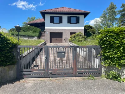 4-Zimmer-Haus mieten in Urfahr-Umgebung – 112 m², € 800 – Bild 1 von 18