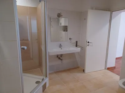 3-Zimmer-Gewerbeimmobilie mieten in Wiener Neustadt – 117 m², € 1.169 – Bild 6 von 10