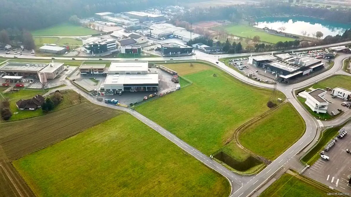4400 m² Betriebsbaugebiet - teilbar - Baurecht - Grundstück 3 In bester Lage an der B 145 - nähe A1/B1 – pohled 3
