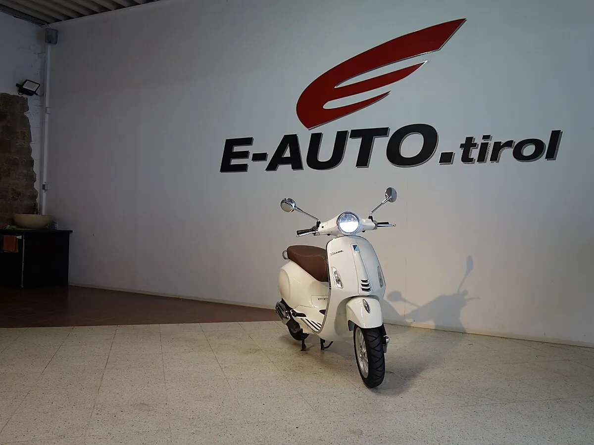 Vespa Primavera