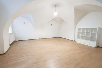 Gewerbeimmobilie mieten in Wiener Neustadt – 36 m², € 487 – Bild 8 von 12