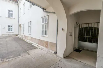 Gewerbeimmobilie mieten in Wiener Neustadt – 36 m², € 487 – Bild 11 von 12