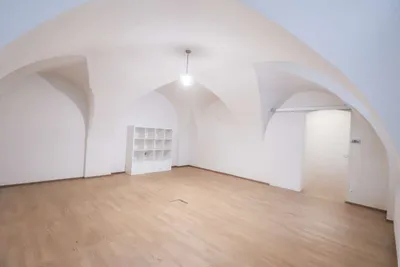 Gewerbeimmobilie mieten in Wiener Neustadt – 36 m², € 487 – Bild 9 von 12