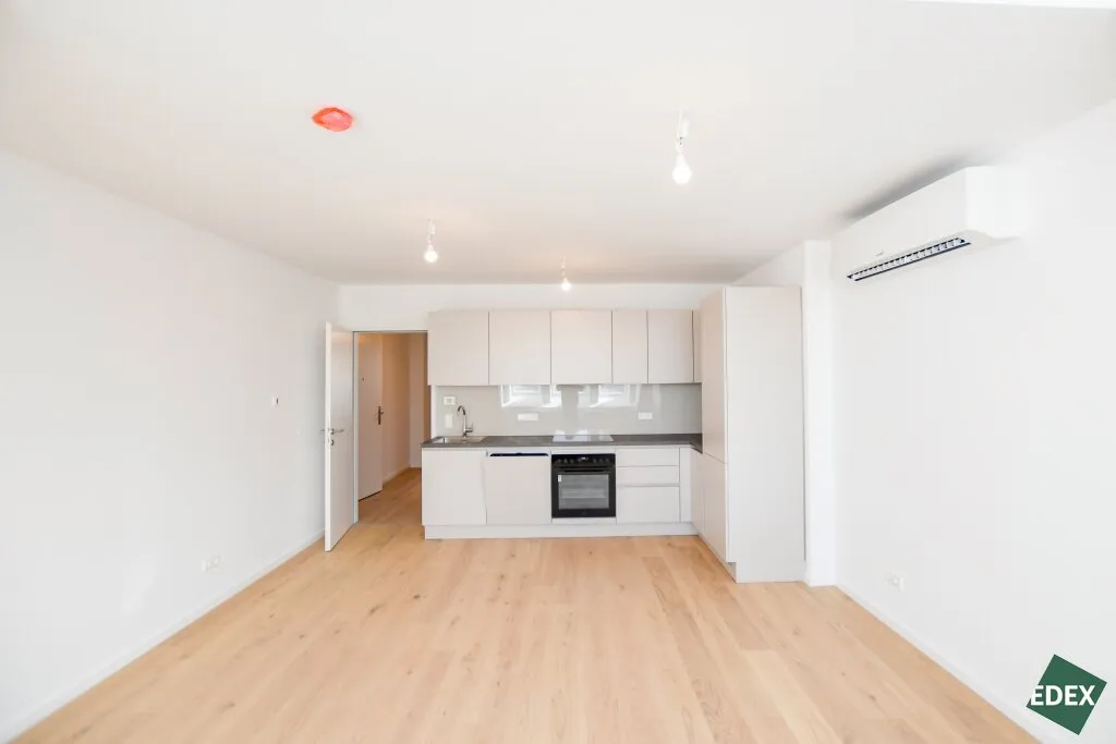 Erstbezug nach Sanierung: Charmante 2-Zimmer-Dachgeschoßwohnung mit Top-Lage - Widok 3