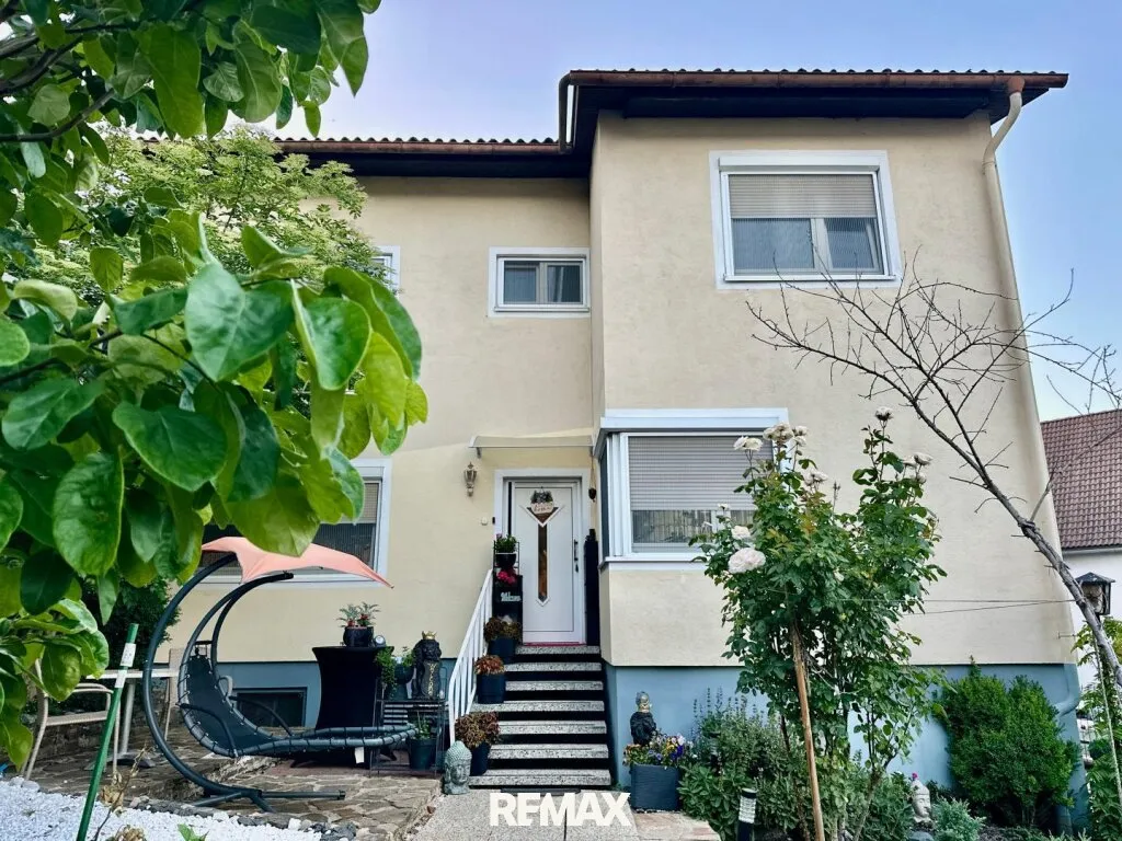 Einfamilienhaus mit Garage in zentraler Ruhelage, Knittelfeld