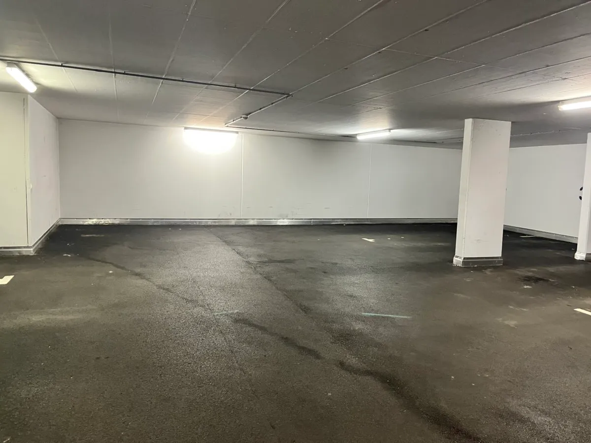 Garagenstellplatz ab Juli/ August 124€mtl. ohne Provision/ Kaution 5. Bezirk - Ansicht 2