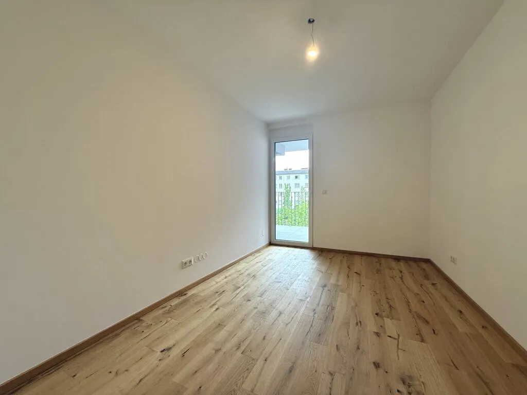 ERSTBEZUG in modernen NEUBAU mit FREIFLÄCHEN! - Widok 2