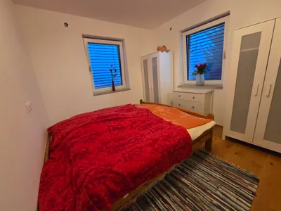 8-Zimmer-Gewerbeimmobilie mieten in Gmunden – 120 m², € 1.800 – Bild 15 von 21
