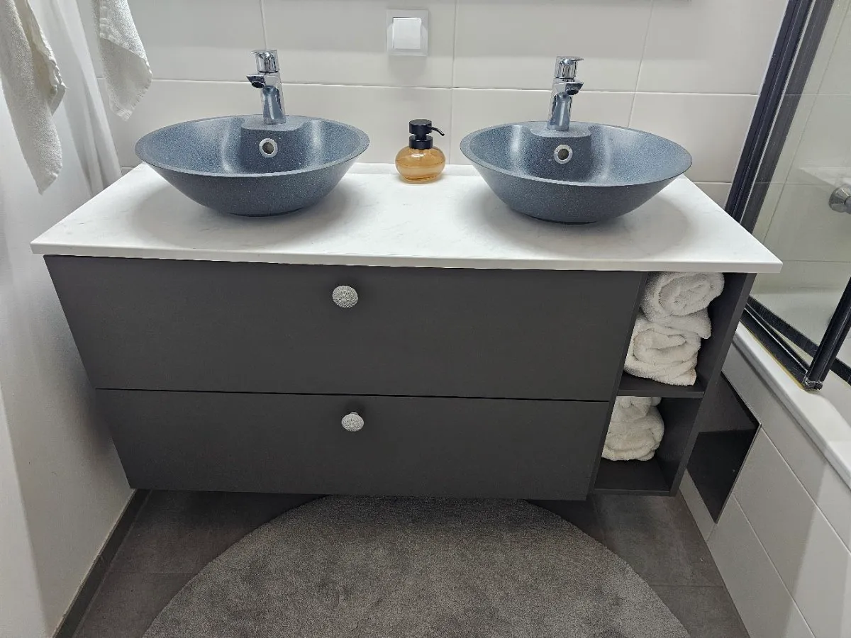 IKEA GODMORGON Doppel-Waschtisch inkl. Grohe Armaturen & Becken, € 285,- (1110 Wien)