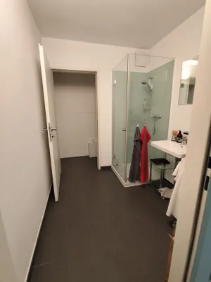 Gewerbeimmobilie mieten in Wien – 243 m², € 2.800 – Bild 11 von 14