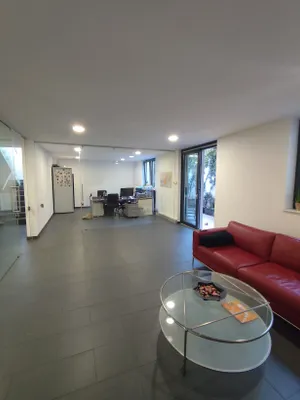 Gewerbeimmobilie mieten in Wien – 243 m², € 2.800 – Bild 9 von 14