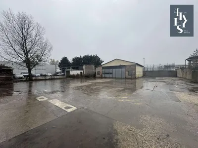 Grundstück kaufen in Korneuburg – 2 352 m², € 850.000 – Bild 2 von 2