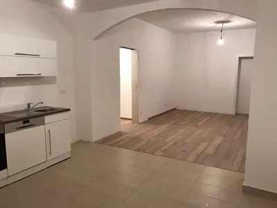 3-Zimmer-Wohnung mieten in Neunkirchen – 100 m², € 875 – Bild 8 von 12