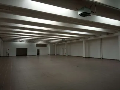 Gewerbeimmobilie mieten in Wiener Neustadt – 624 m², € 4.990 – Bild 8 von 14