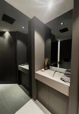 4-Zimmer-Wohnung kaufen in Kitzbühel – 109 m², € 3.300.000 – Bild 2 von 7