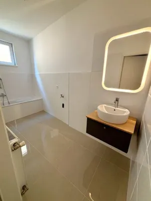 4-Zimmer-Wohnung mieten in Wiener Neustadt Land – 105 m², € 1.450 – Bild 3 von 14