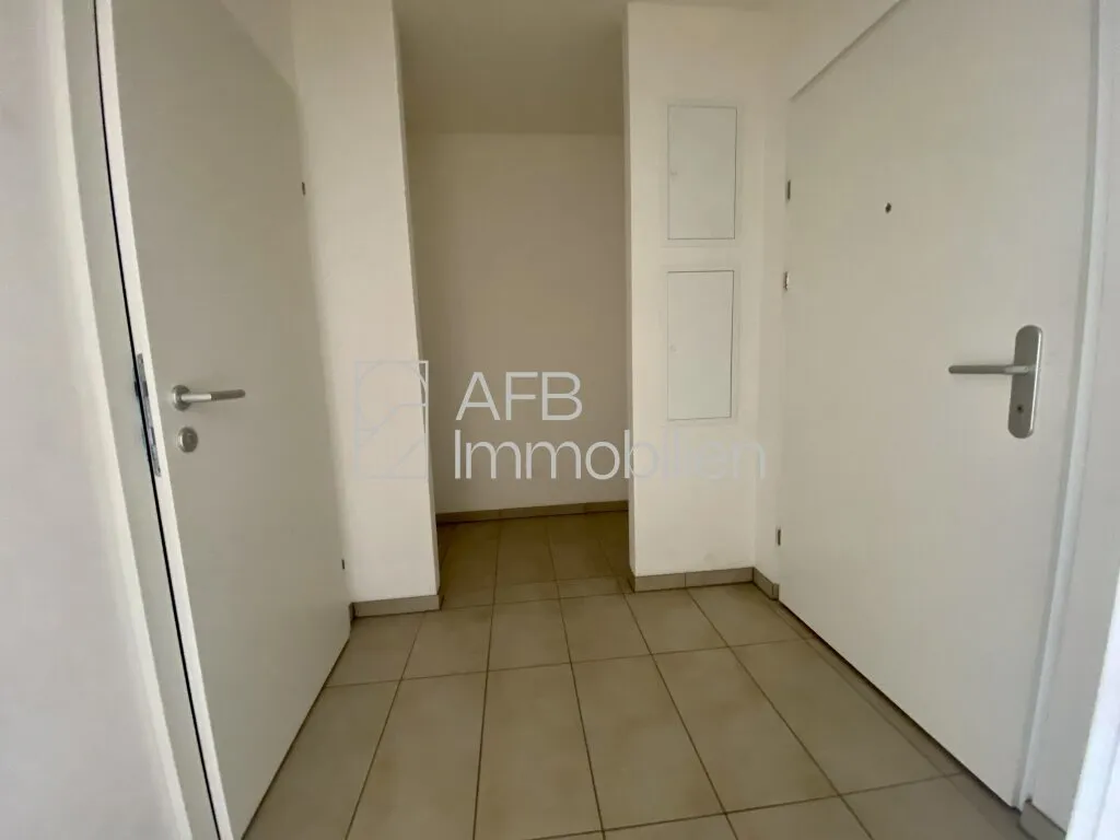 2 Monate mietfrei - 2-Zimmer-Genossenschaftswohnung mit Balkon - Widok 2