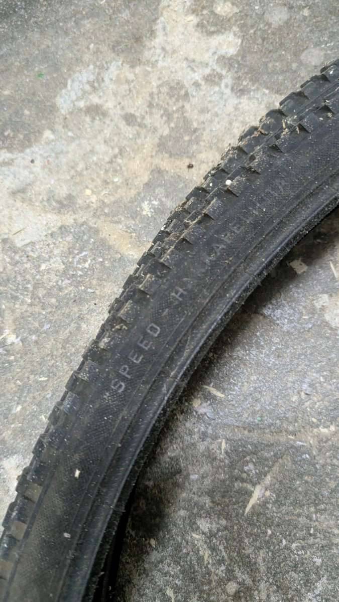 Spike Reifen frs Fahrrad, 28 zoll, Winterreifen,  13,- (6020 Innsbruck) -  willhaben