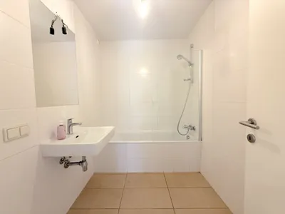 Helle 3-Zimmer-Wohnung | Gepflegter Zustand | Süd-/West-Ausrichtung – Bild 3