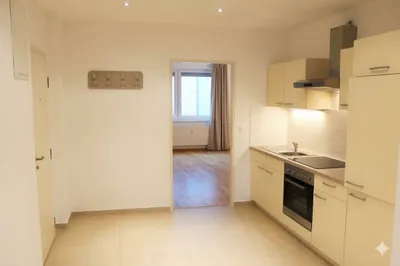 Toplage Währing: 3-Zimmer-Wohnung mit Lift | Nähe Kutschkermarkt & FH-Wien | 4 min zu U6 Währingerstr | Ideal für WG – Bild 3