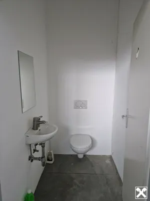 2-Zimmer-Gewerbeimmobilie mieten in Tulln – 200 m², € 1.008 – Bild 4 von 6