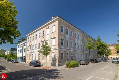 2-Zimmer-Gewerbeimmobilie mieten in Bruck an der Leitha – 29,57 m², € 473 – Bild 2 von 5