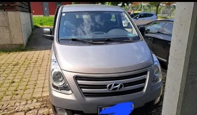 Hyundai H-1
