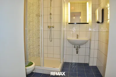 Gewerbeimmobilie kaufen in Neusiedl am See – 608 m², € 850.000 – Bild 12 von 24