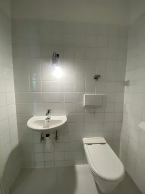 3-Zimmer-Wohnung mieten in Baden – 82 m², € 1.437 – Bild 11 von 16