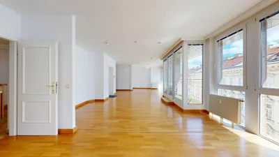 Grandiose 4-Zimmer-Dachgeschoss-Wohnung | Terrasse | Nähe Liechtensteinpark und Donaukanal – Bild 3