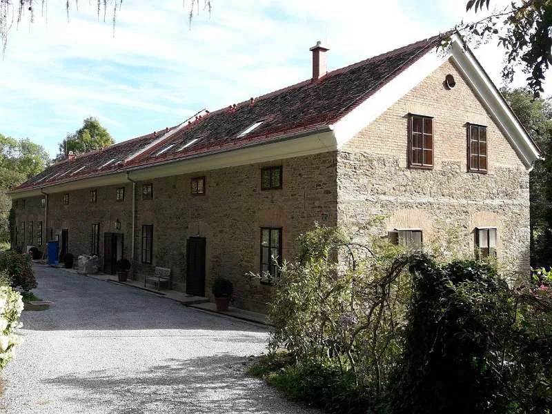 Wohnen in der Natur - Nebengebäude von Schloß Kainberg (8062 Kumberg) - Visning 2