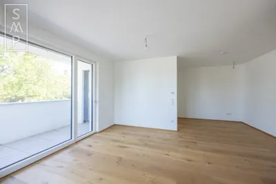 571