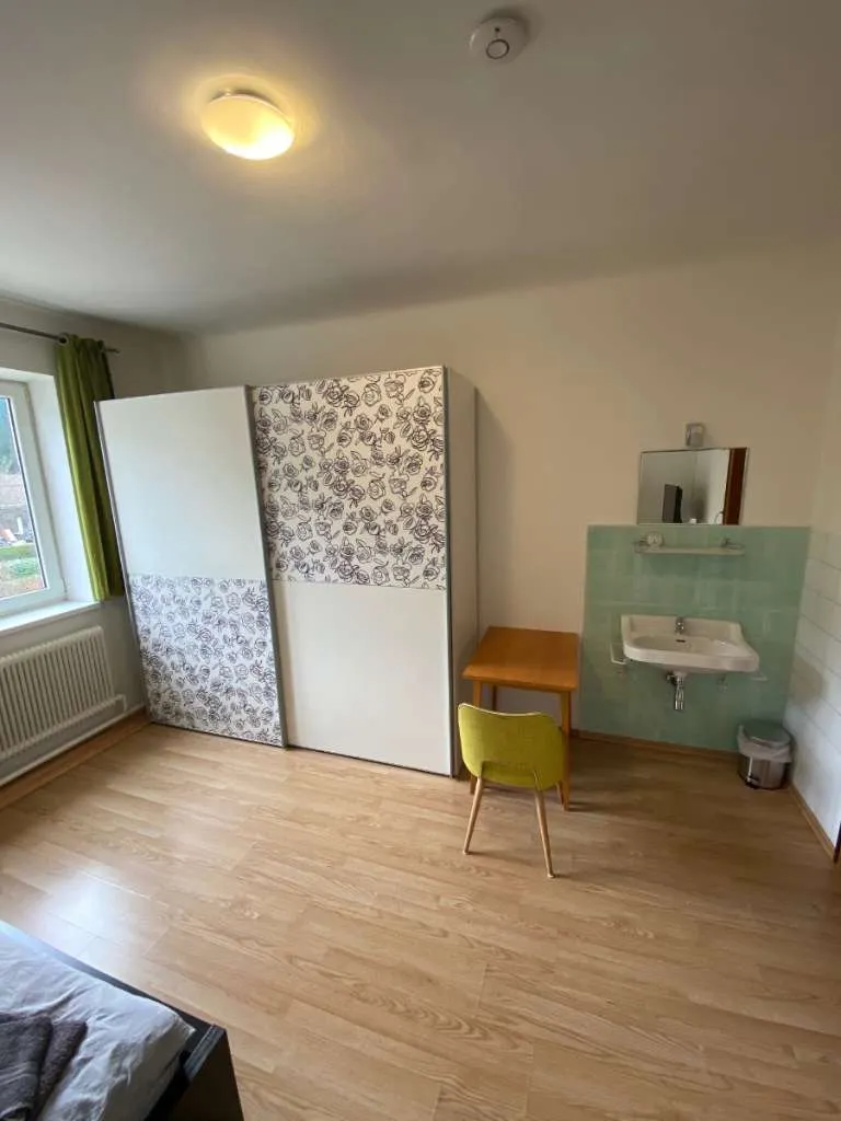 Zimmer mit Etagendusche, WC und Küchenbenutzung, provisionsfrei - Ansicht 3