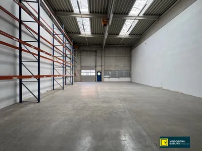Gewerbeimmobilie mieten in Wien – 636 m², € 7.944