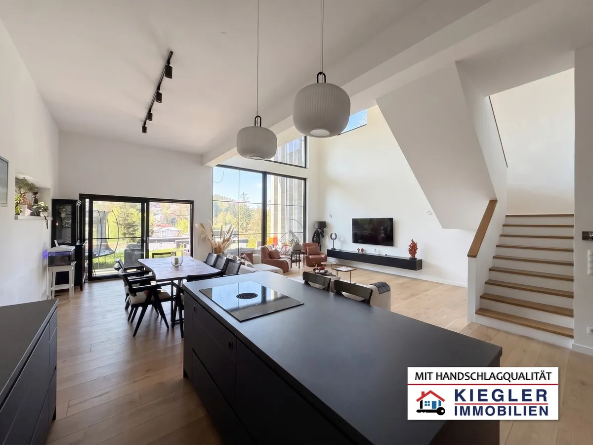 +++ EXKLUSIVES WOHN-JUWEL IN EICHGRABEN +++ 235 m² Luxus, Raum und traumhafte Weitsicht! - Widok 3