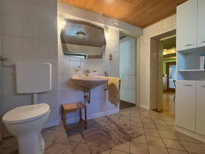 4-Zimmer-Haus kaufen in Mistelbach – 110 m², € 65.000 – Bild 13 von 31
