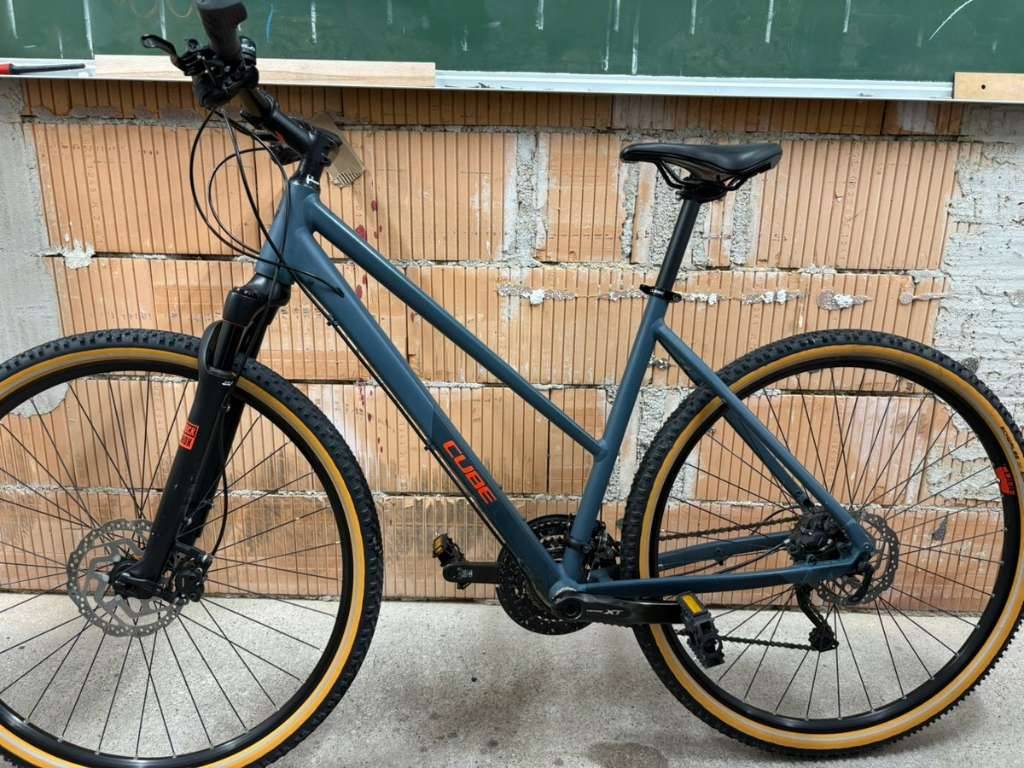 abus fahrradhelm damen mit licht Abus Urban-I 4.0 Ace Helm light lavender  Biketech24