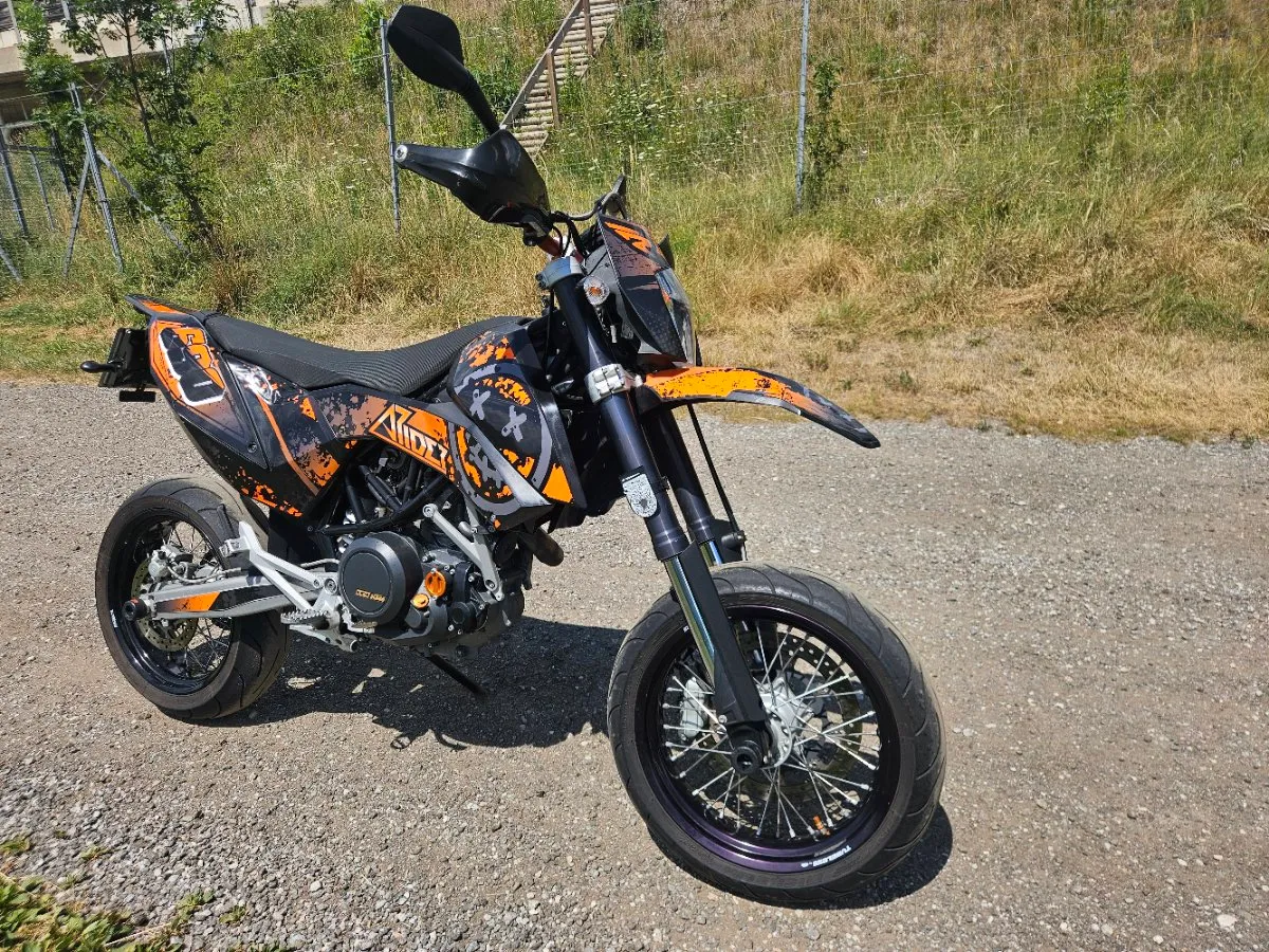 KTM SMC