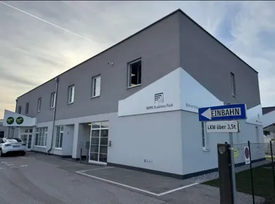 1-Zimmer-Gewerbeimmobilie mieten in Baden – 39 m², € 429 – Bild 1 von 4