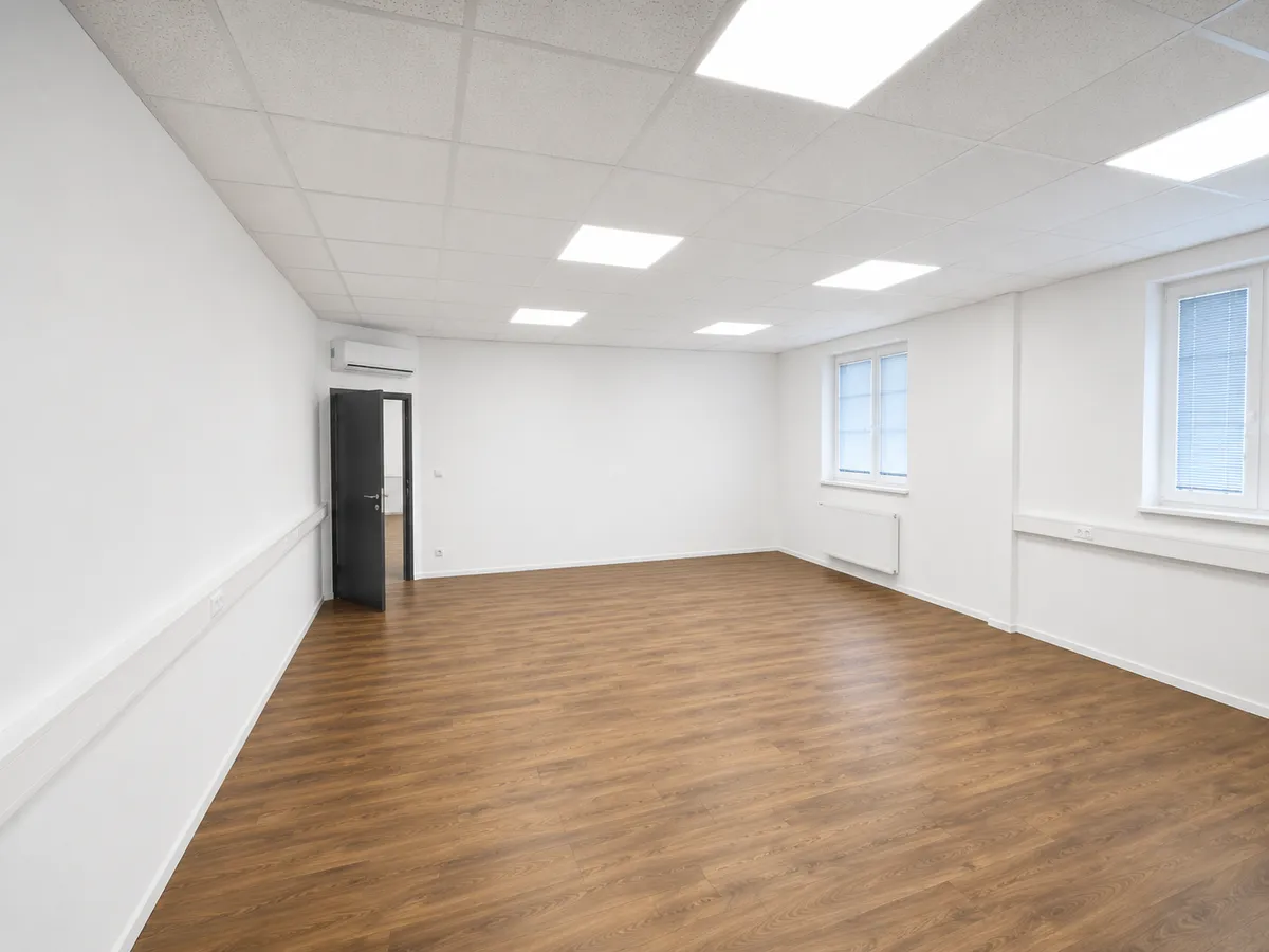 Büro in Businesspark - Ansicht 2