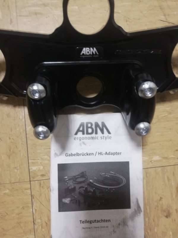 Suzuki Gabelbrücke für Superbike-lenkerumbau