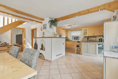 6-Zimmer-Haus kaufen in Innsbruck-Land – 151,9 m², € 620.000 – Bild 2 von 9