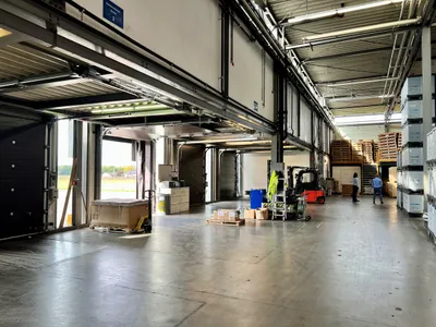 Gewerbeimmobilie mieten in Feldkirch – 1 500 m² – Bild 3 von 11