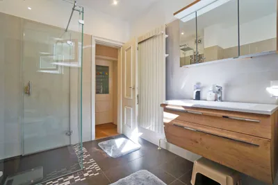 8-Zimmer-Haus kaufen in Wien – 247 m², € 860.000 – Bild 9 von 23