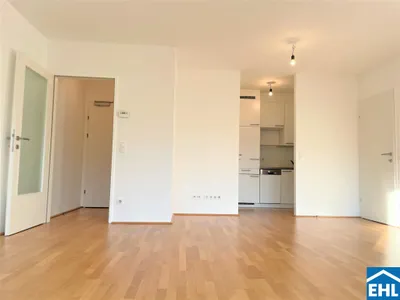 Sonnige 2-Zimmerwohnung mit Balkon am Rennweg – Bild 3