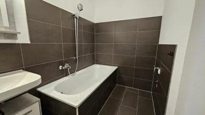 2-Zimmer-Wohnung mieten in Linz – 64 m², € 1.020 – Bild 7 von 10